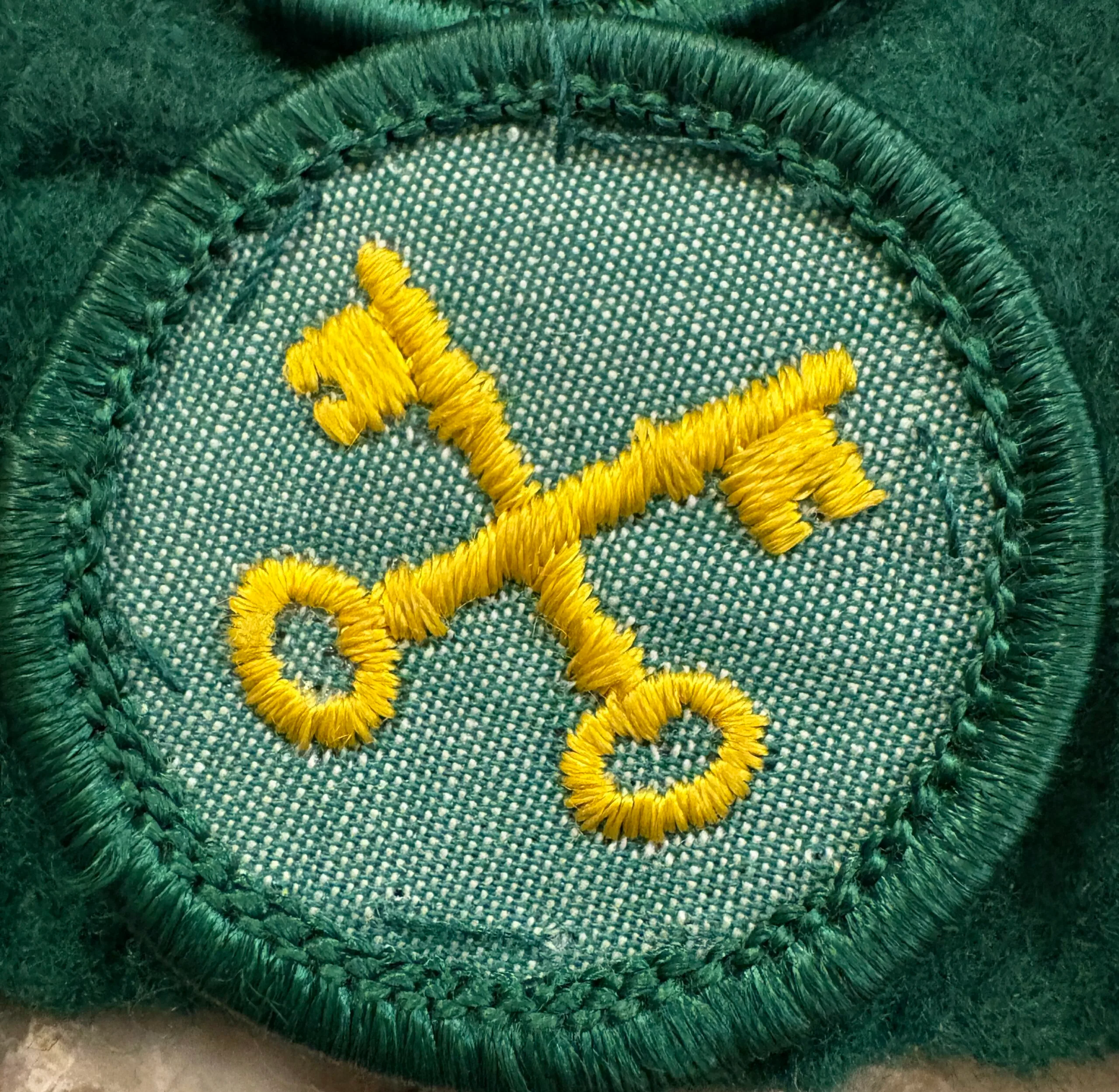 Crossed Keys Badge Sewing Mannequin Badge